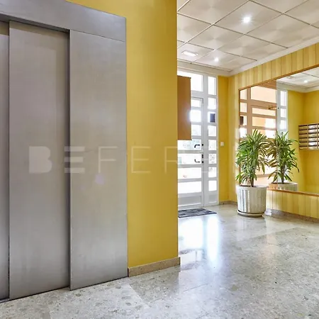 Beferent Urbaeuropa Apartment *